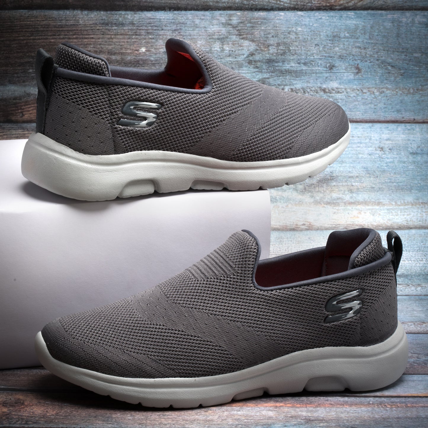 VOMAX SPORTS CR-101 Slip-ons for Men Casual Shoes for Men Lightweight & Comfortable